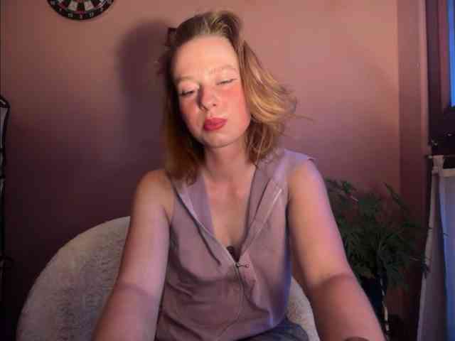 BettyLovely webcam