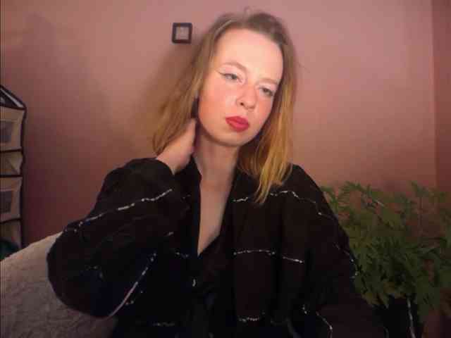 BettyLovely webcam