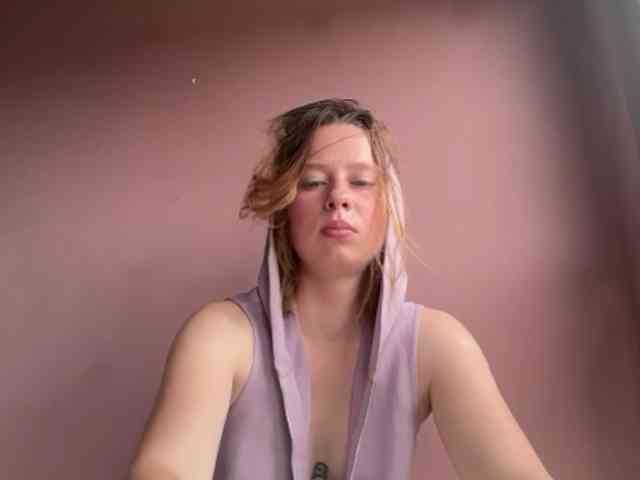 BettyLovely webcam