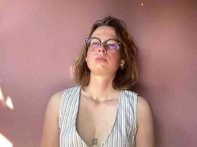 BettyLovely webcam