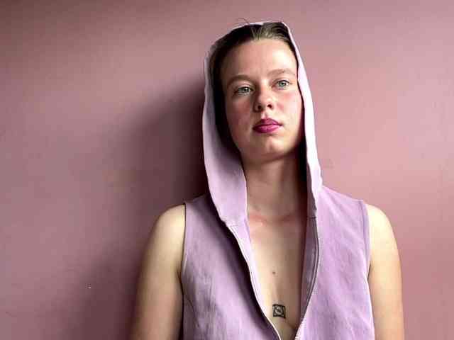 BettyLovely webcam