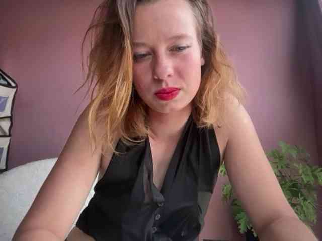 BettyLovely webcam