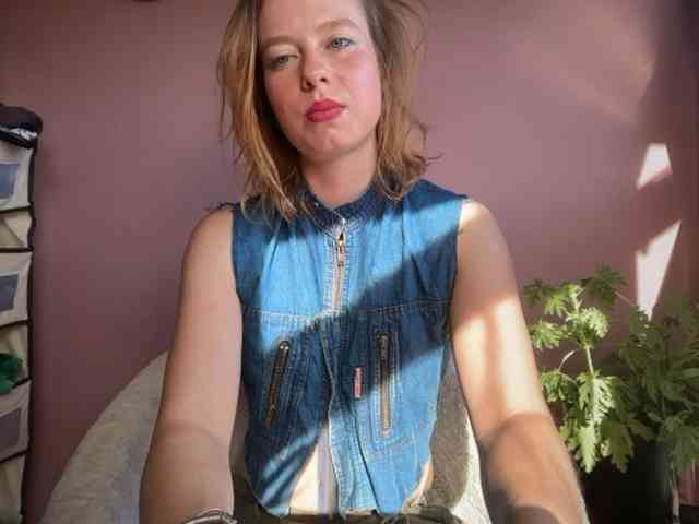BettyLovely webcam