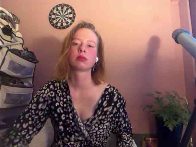 BettyLovely webcam
