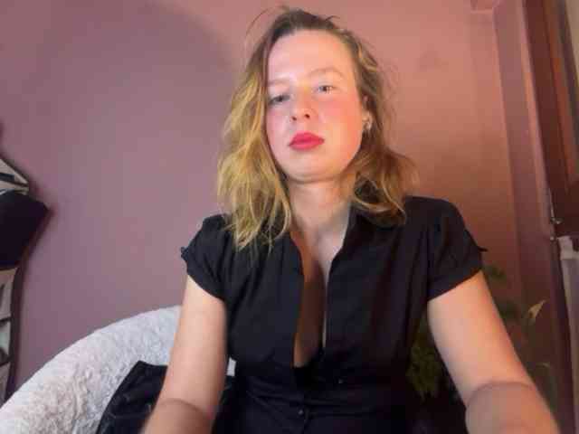 BettyLovely webcam