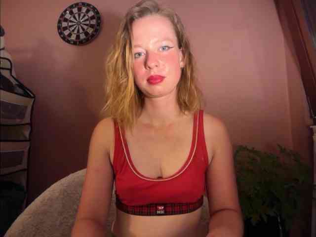 BettyLovely webcam
