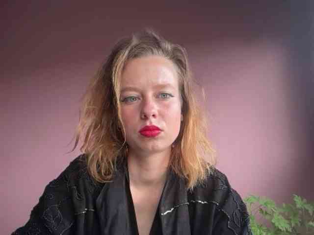 BettyLovely webcam