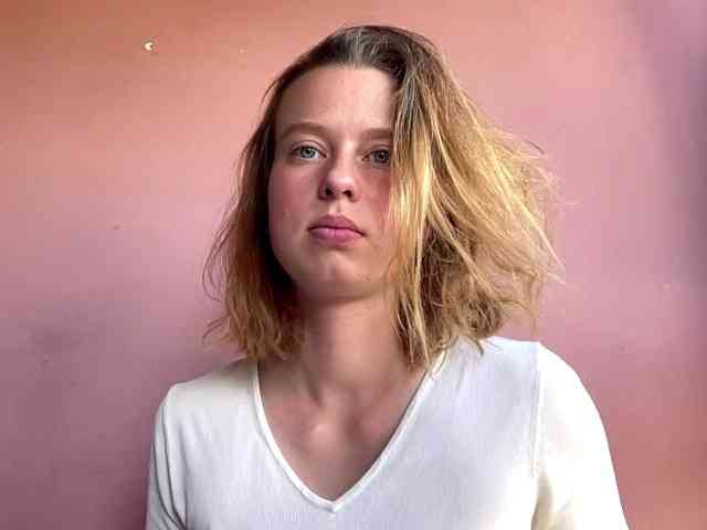 BettyLovely webcam