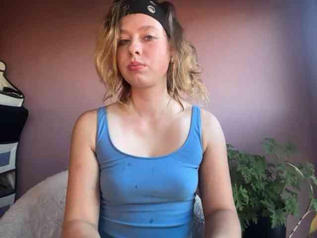 BettyLovely webcam