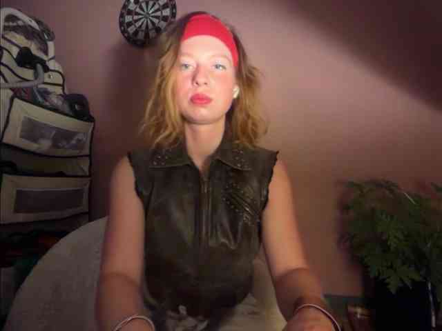BettyLovely Live Webcam on BongaCams