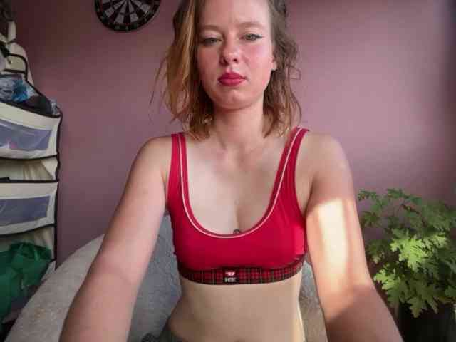BettyLovely webcam