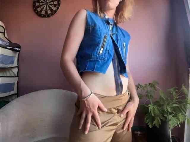 BettyLovely webcam