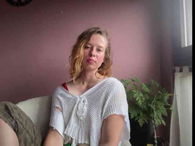 BettyLovely webcam