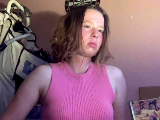 BettyLovely webcam