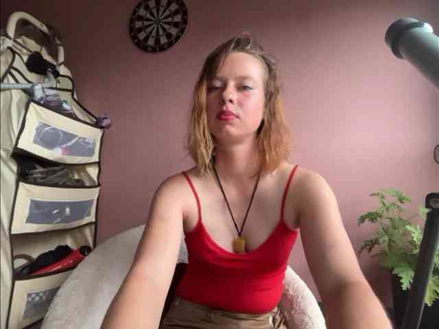 BettyLovely BettyLovely