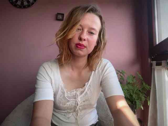 BettyLovely webcam