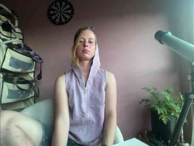 BettyLovely webcam