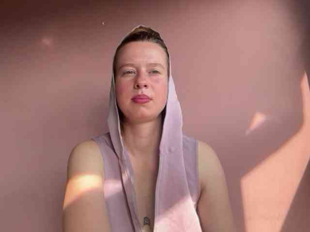 BettyLovely webcam