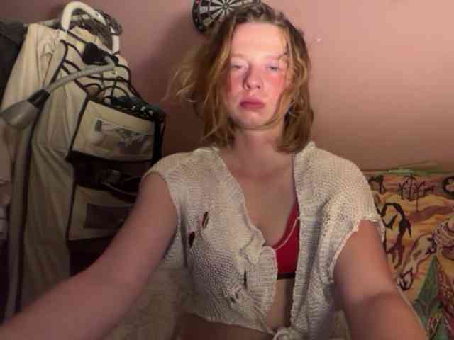 BettyLovely webcam