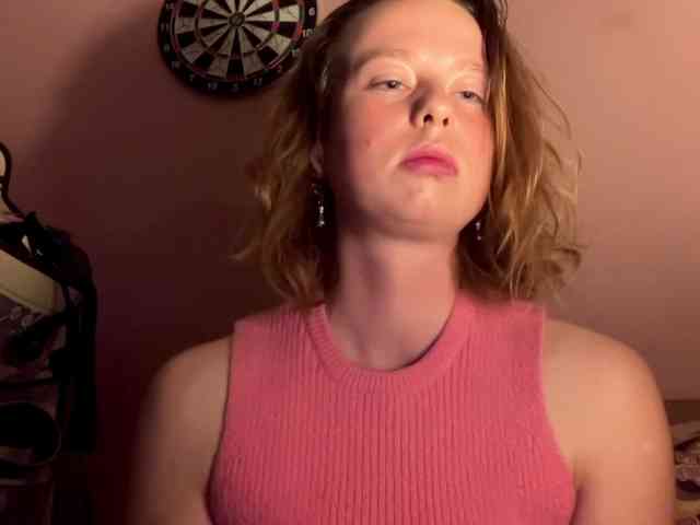 BettyLovely webcam