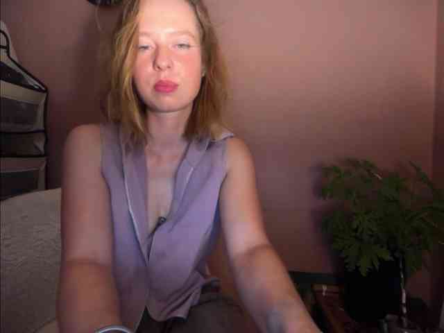 BettyLovely webcam