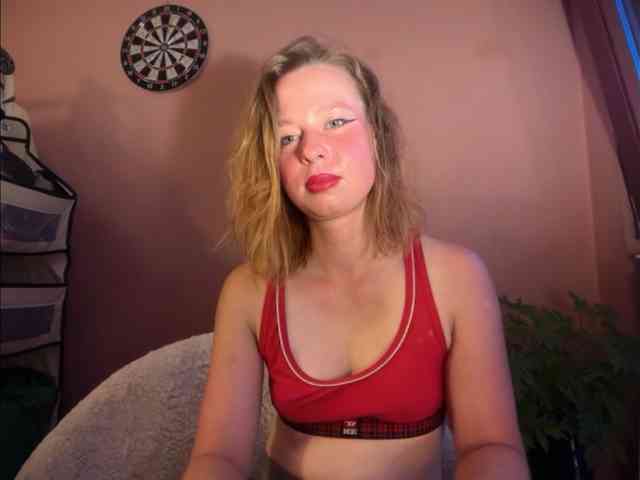 BettyLovely webcam