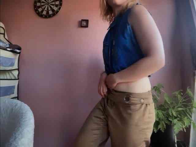BettyLovely webcam