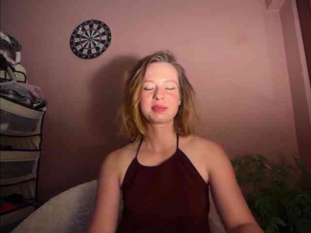 BettyLovely webcam