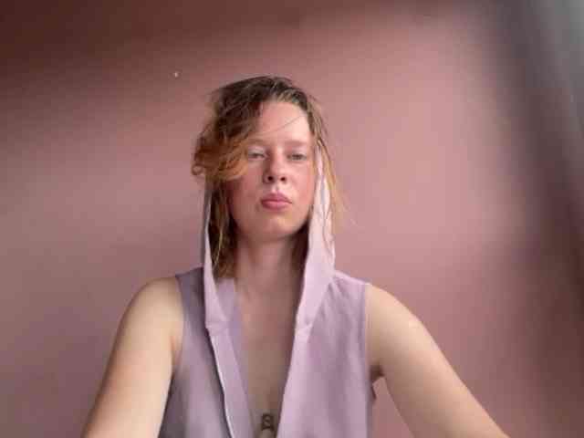 BettyLovely webcam