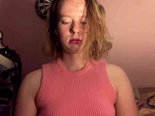 BettyLovely webcam