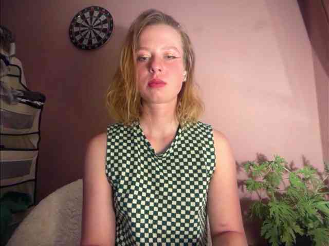 BettyLovely webcam