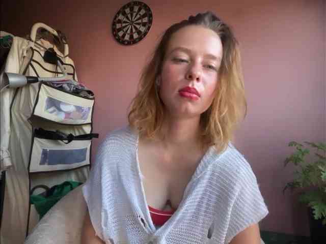 BettyLovely webcam