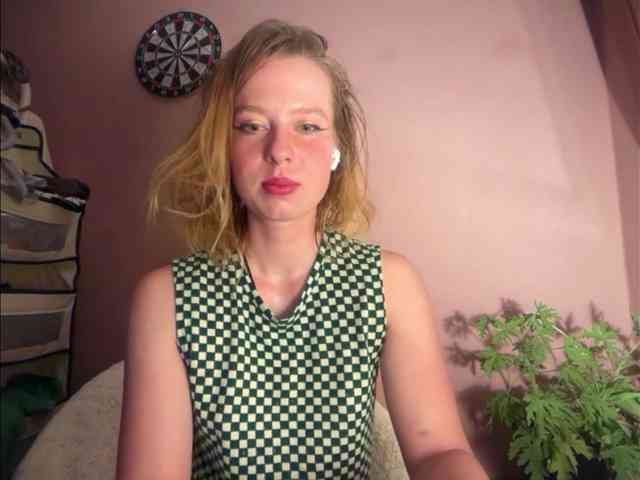 BettyLovely webcam