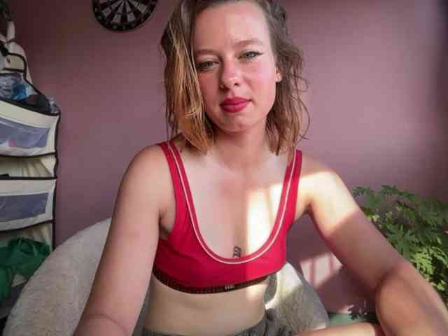 BettyLovely webcam