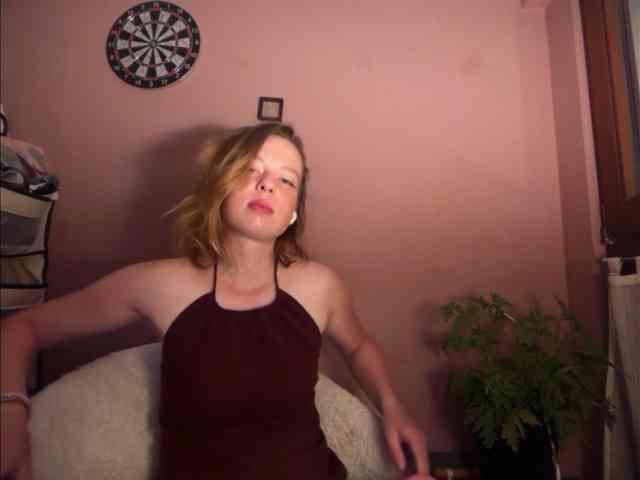 BettyLovely webcam