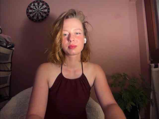 BettyLovely webcam