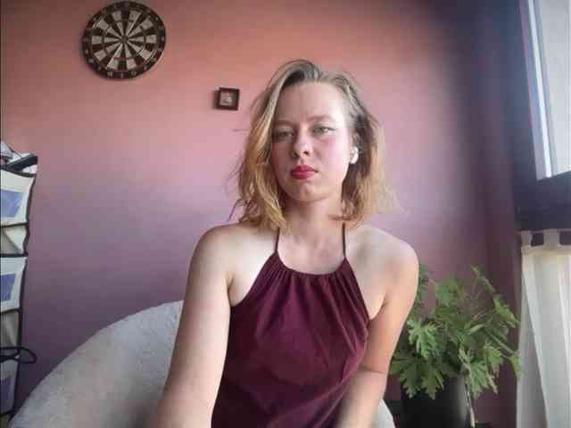BettyLovely webcam