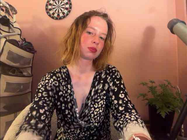 BettyLovely webcam