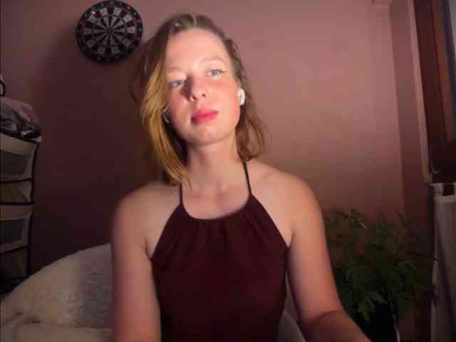 BettyLovely webcam