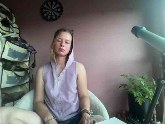 BettyLovely webcam