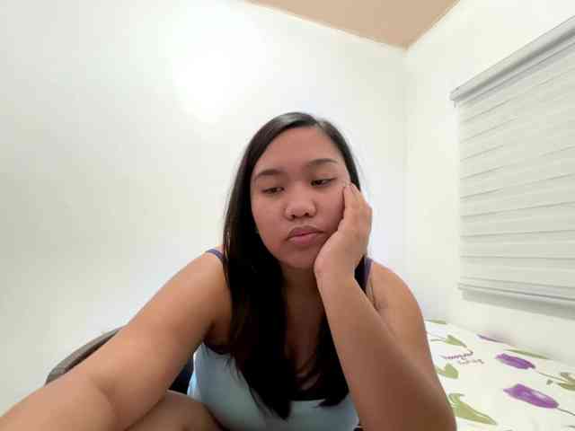 Model: ClaudiaAllTheWay