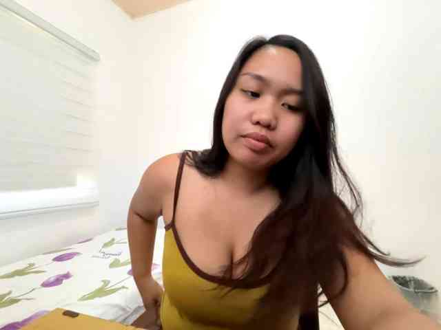 ClaudiaAllTheWay webcam