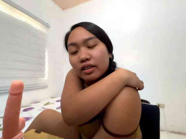 ClaudiaAllTheWay webcam