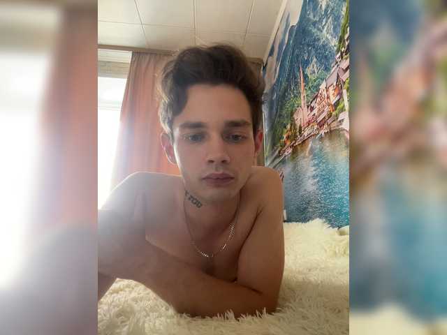 Glebyshka21 live cam