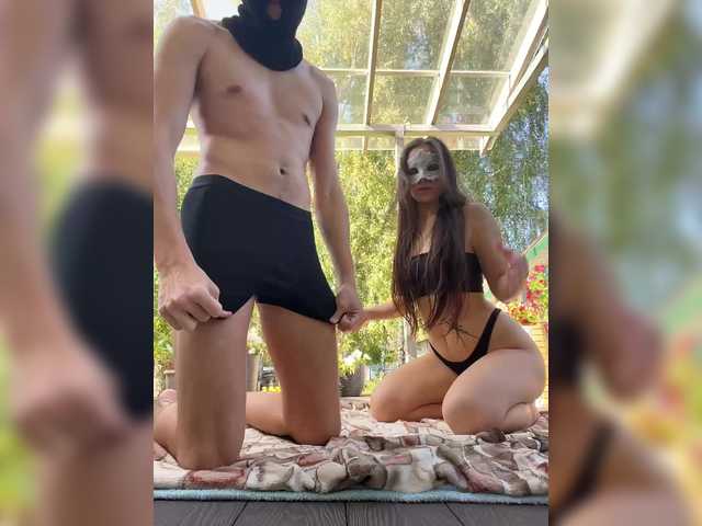 Double-Trouble live cam on BongaCams