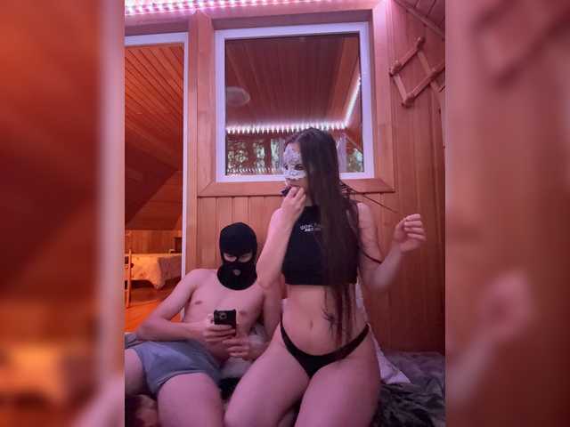 Double-Trouble live cam on BongaCams