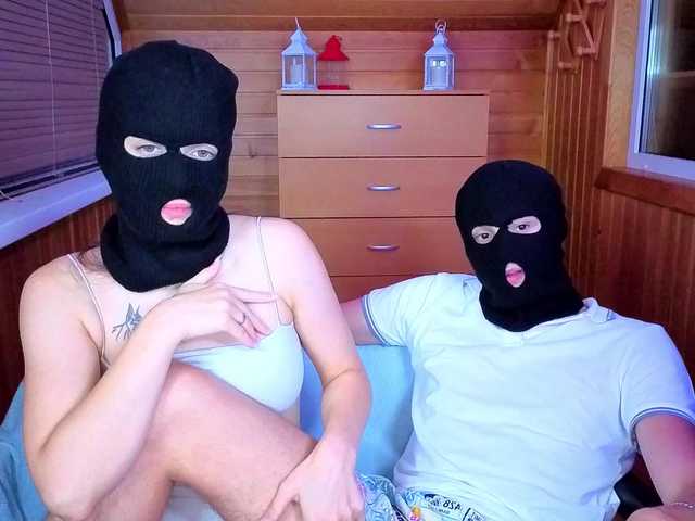 Double-Trouble live cam on BongaCams