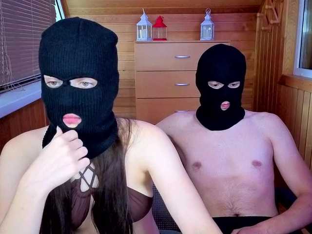 Double-Trouble live cam on BongaCams