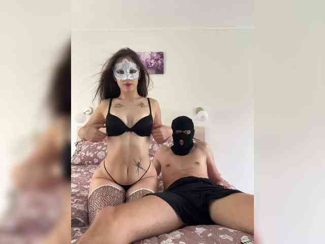 Double-Trouble webcam