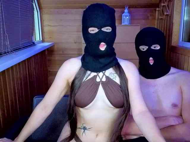 Double-Trouble webcam